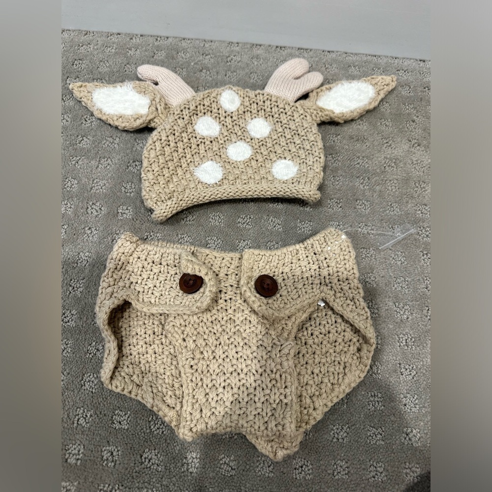 Baby deer outfit set for newborn pictures - Picture 1 of 3